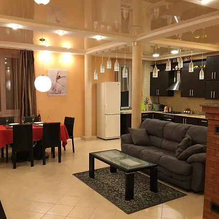 Ferienhaus Cottage Near Railway Station Minsk